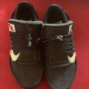 Off White Nike Pretos